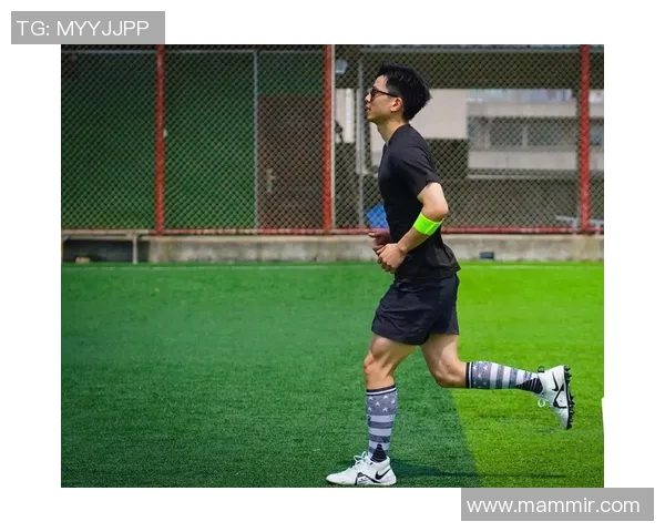 从零基础到飞盘高手：全面掌握飞盘技巧与力量训练指南