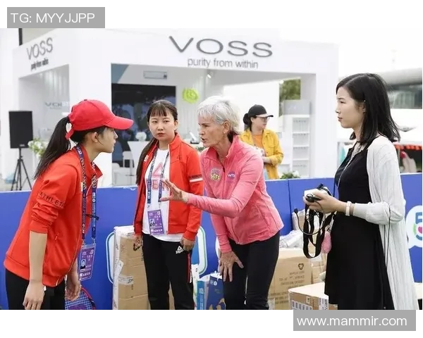 武汉网球队团队协作引发热议球员间关系与战术配合的争议探讨